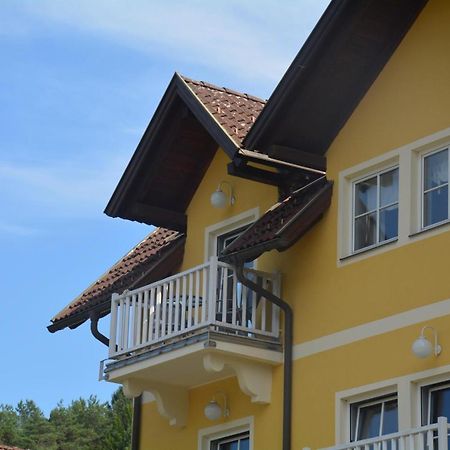 Velden Appartements Am Woerthersee เวลเดน อัม เวิร์ทเทอร์ซี ภายนอก รูปภาพ