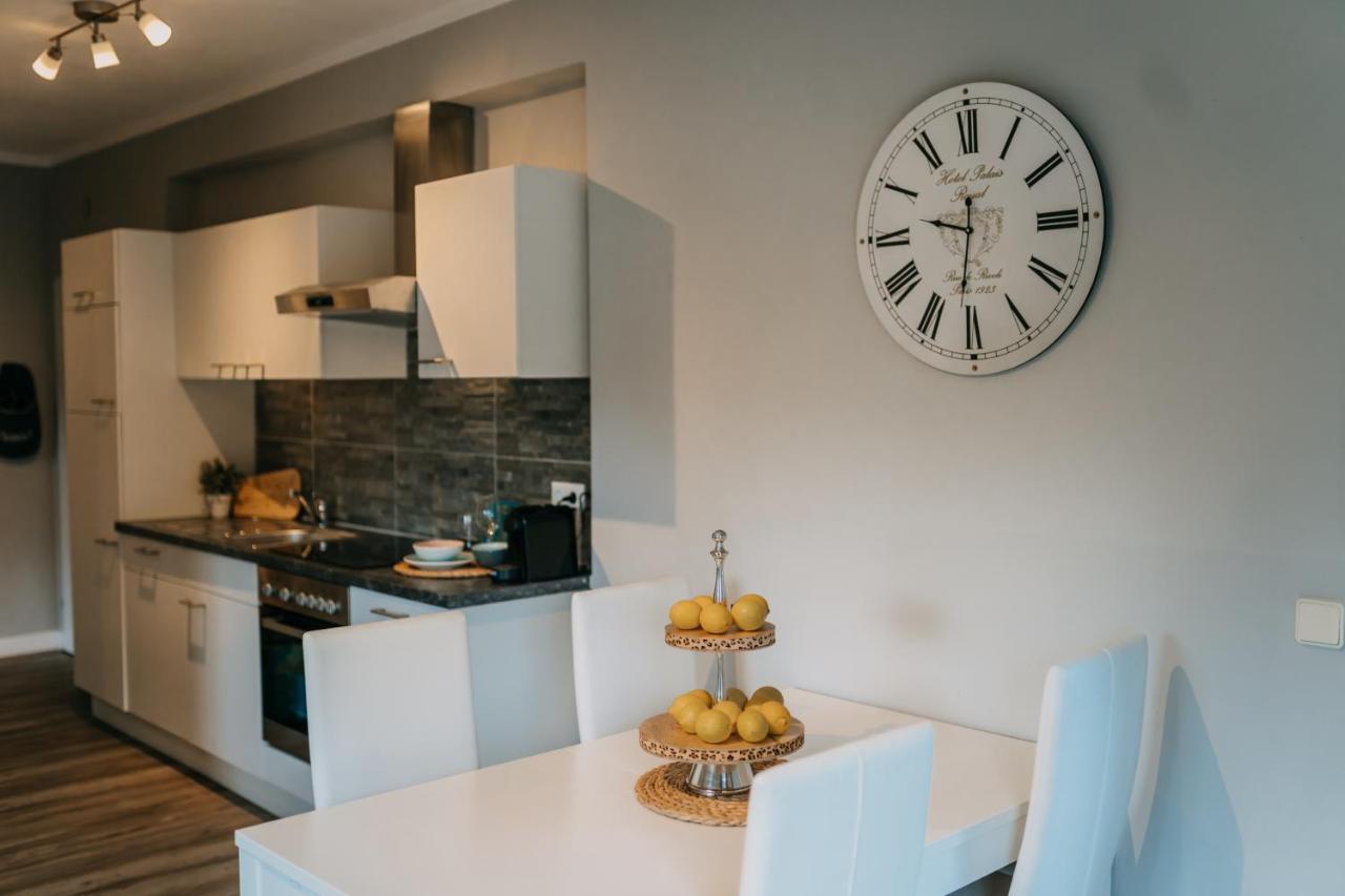 Velden Appartements Am Woerthersee เวลเดน อัม เวิร์ทเทอร์ซี ภายนอก รูปภาพ