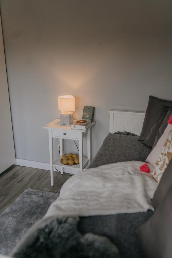 Velden Appartements Am Woerthersee เวลเดน อัม เวิร์ทเทอร์ซี ภายนอก รูปภาพ