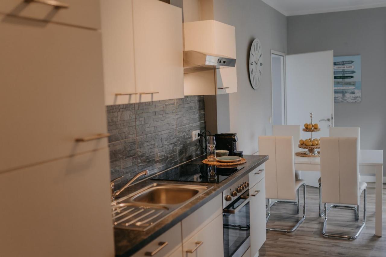 Velden Appartements Am Woerthersee เวลเดน อัม เวิร์ทเทอร์ซี ภายนอก รูปภาพ